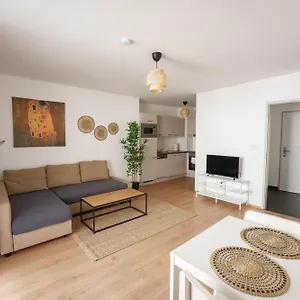 Appartement 1100, Wenen